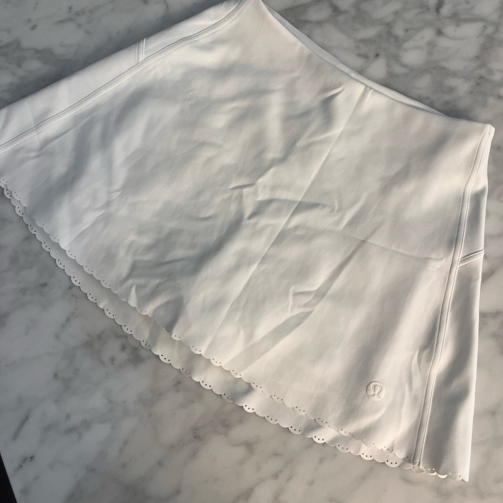 NWOT Lululemon Scallop-Hem High Rise tennis skirt
